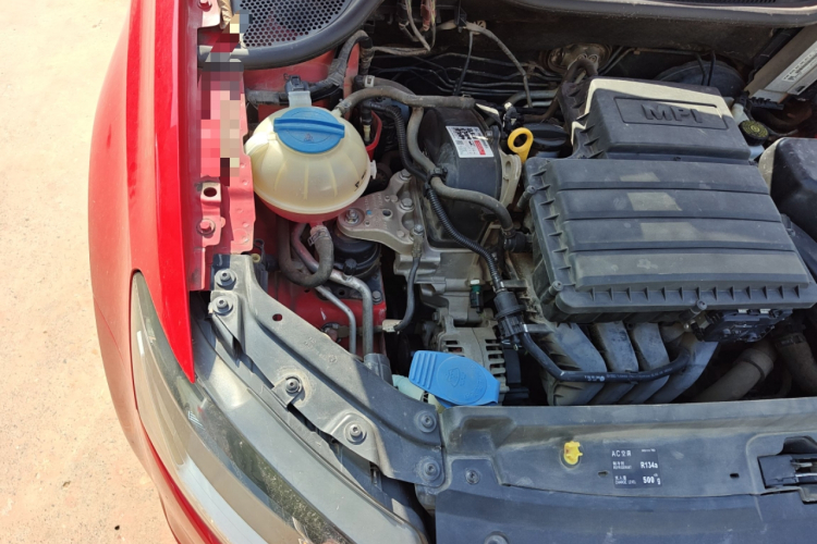 大众 Polo 2014款 1.6L 自动舒适版局部细节9006