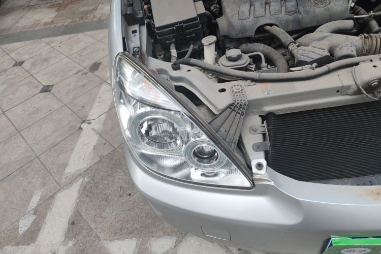 别克GL8 2014款 2.4L 经典版车身外观6006