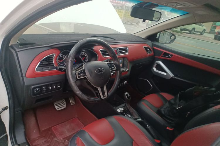 江汽集团 瑞风S2 2017款 1.5L CVT豪华智能型中控内饰12