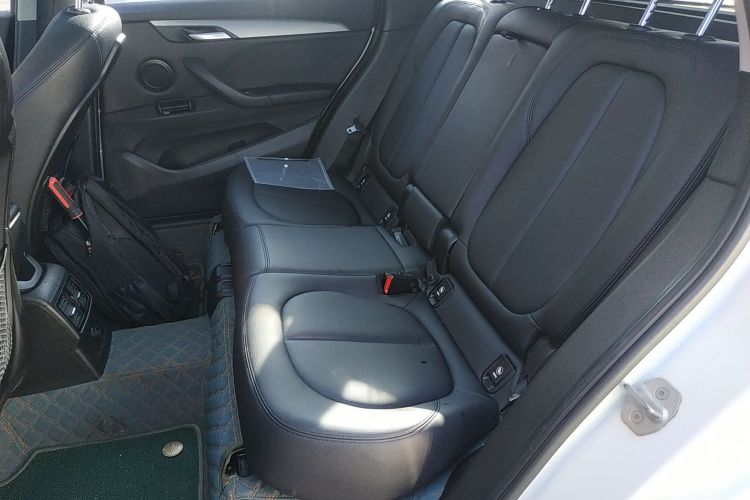 宝马X1 2016款 sDrive18Li 时尚型中控内饰21