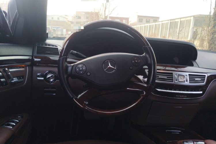 奔驰S级 2012款 S 400 L HYBRID Grand Edition局部细节13