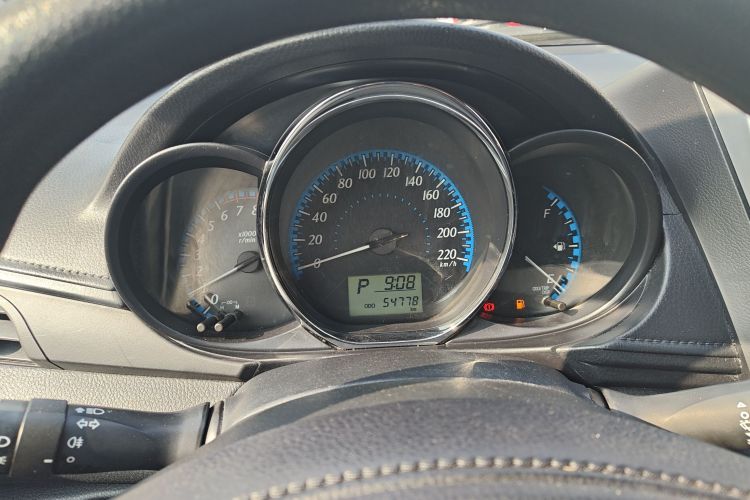 丰田 YARiS L 致炫 2016款 改款 1.5E CVT魅动版中控内饰14