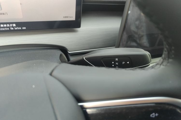 奇瑞 风云T8 2025款 1.5T 130km 舒适版5座中控内饰18