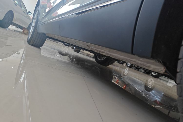 奔腾T90 2023款 1.5T DCT 自动豪华型局部细节9002