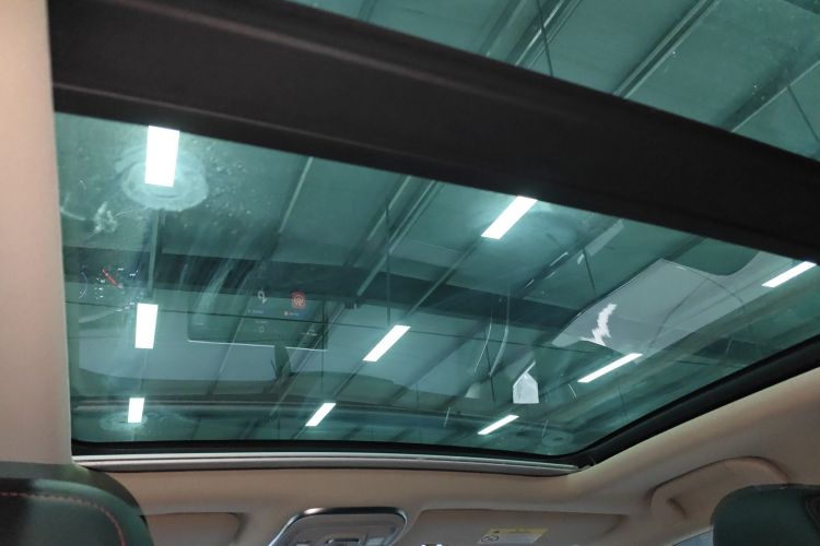 比亚迪 唐新能源 2018款 DM 2.0T 全时四驱智联创睿型 7座 国V局部细节22