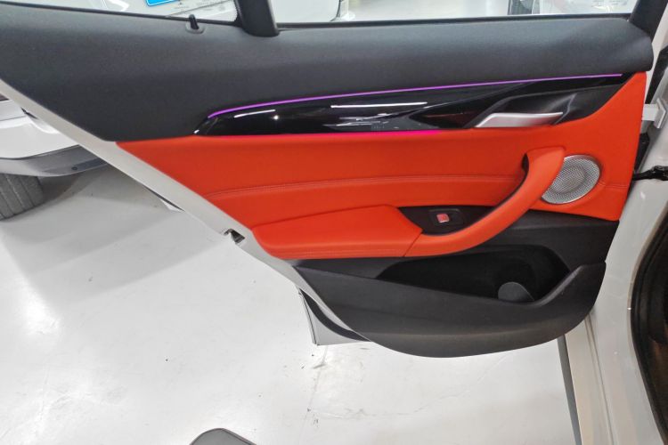 宝马X2 2022款 sDrive25i M运动套装中控内饰7008