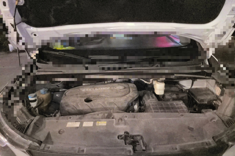 广汽传祺 传祺M6 2019款 270T DCT尊享版（七座）国VI机舱底盘24