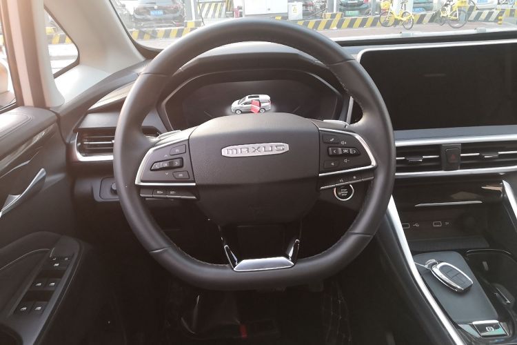 上汽大通MAXUS 大通G50 2023款 PLUS 1.5T 自动护航版局部细节13