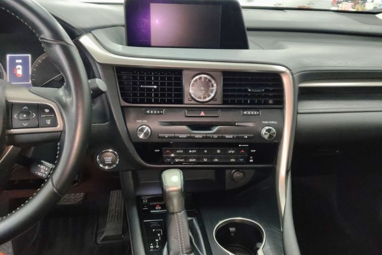 雷克萨斯RX 2016款 300 两驱精英版 国V中控内饰16