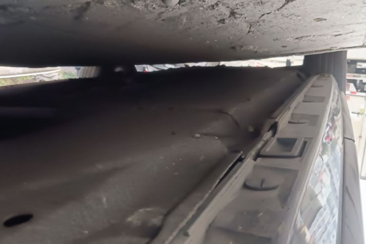 奥迪A6L 2012款 30 FSI 技术型局部细节9003