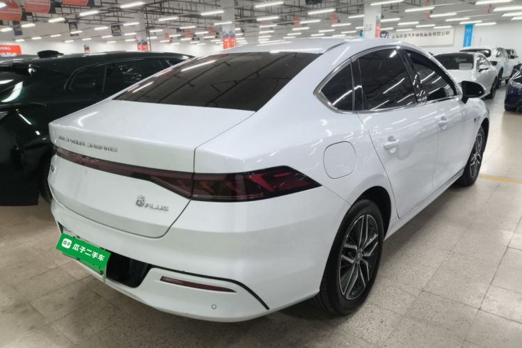 比亚迪 秦PLUS 2023款 冠军版 EV 510KM超越型车身外观7