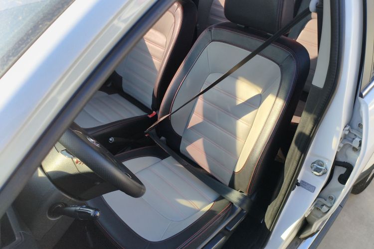 长城M4 2014款 1.5L 手动舒适型局部细节19