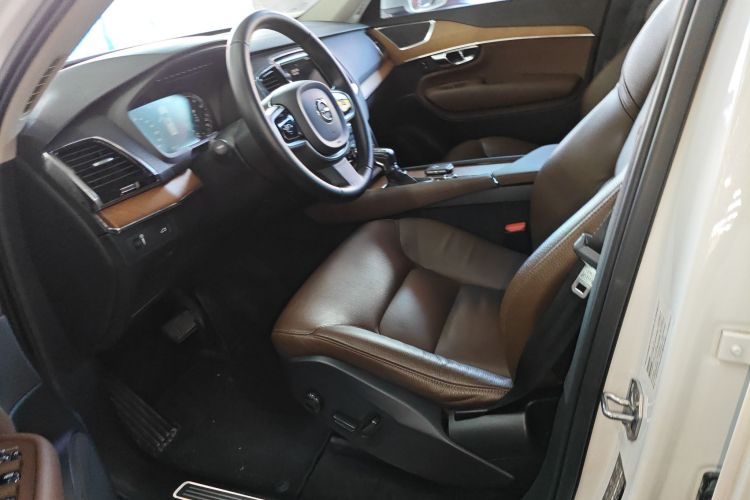 沃尔沃XC90 2020款 改款 T6 智逸豪华版 7座局部细节19