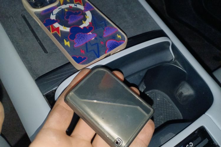 领克Z10 2024款 95kWh 702km四驱智驾Ultra中控内饰11