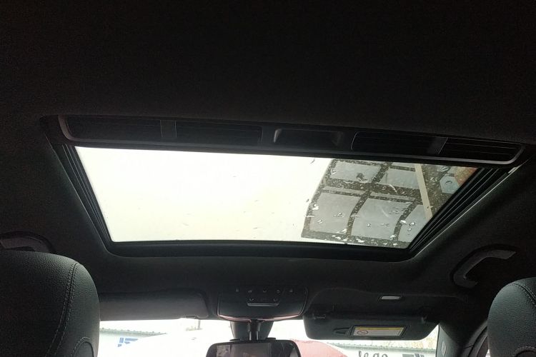 奔驰GLC轿跑 2017款 GLC 200 4MATIC 轿跑SUV局部细节22