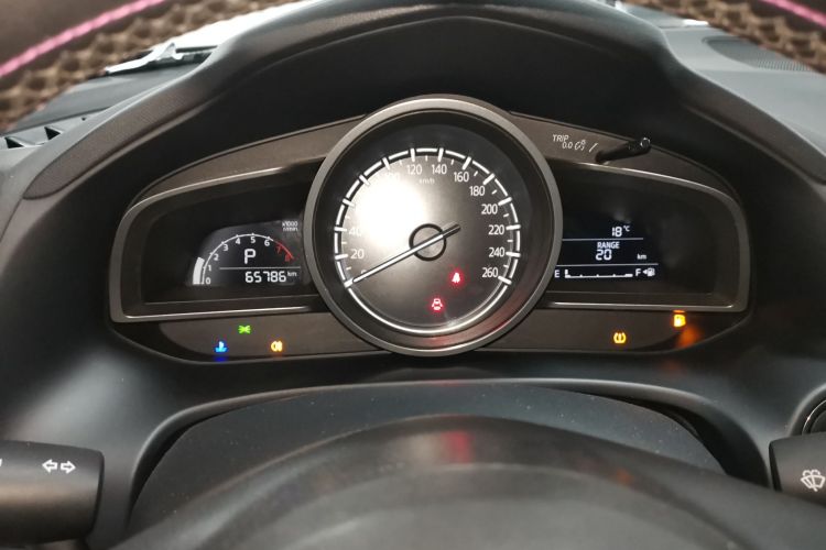 马自达CX-4 2020款 2.0L 自动两驱蓝天探索版中控内饰14