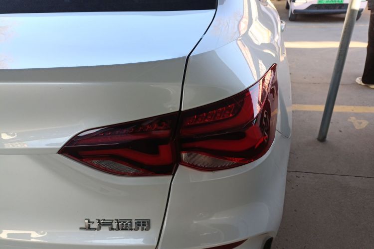 雪佛兰 科鲁泽 2024款 1.5L 双离合悦享版车身外观6006