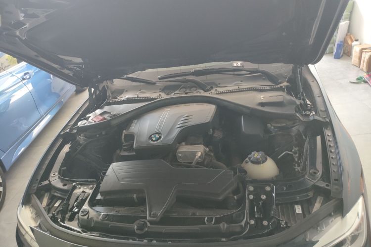 宝马3系 2014款 328Li 豪华设计套装局部细节24