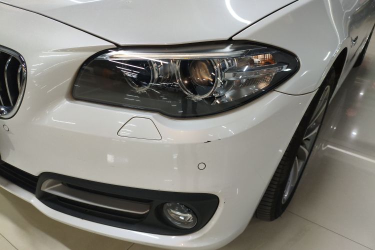 宝马5系 2017款 525Li 领先型局部细节36