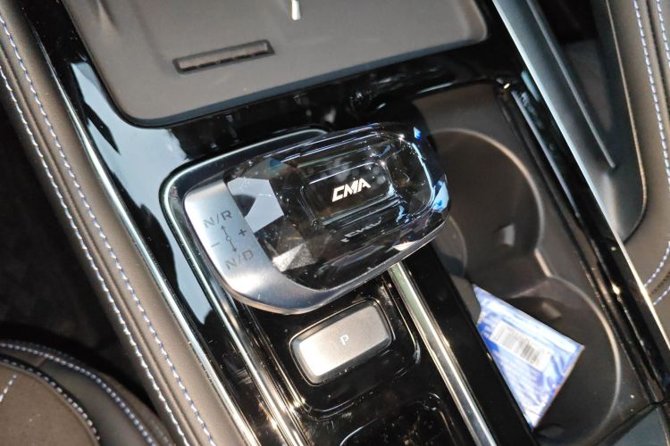 吉利汽车 星瑞 2026款 东方曜 2.0TD 揽星版中控内饰18