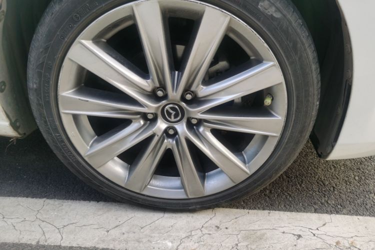 马自达 阿特兹 2021款 2.5L 蓝天运动版车身外观10