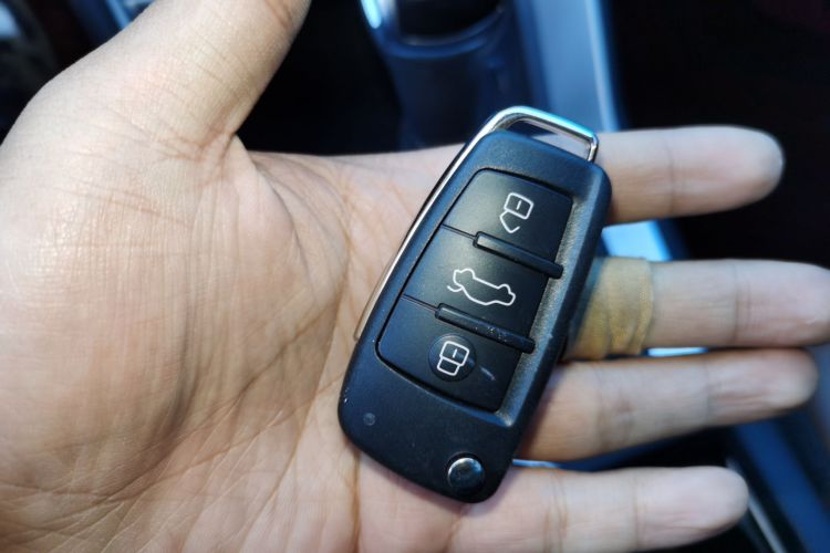 奥迪Q3 2019款 35 TFSI 时尚致雅型中控内饰11