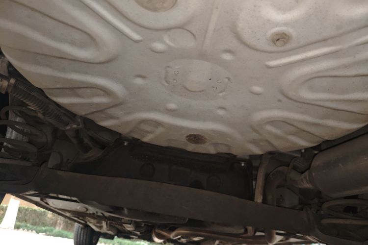 丰田 威驰 2016款 1.5L 自动智臻星耀版局部细节9009