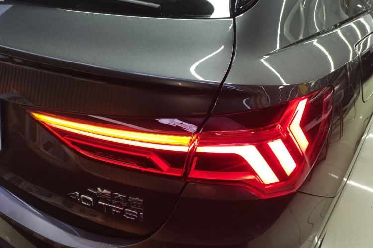 奥迪Q3 Sportback 2021款 40 TFSI 进享人生版车身外观9