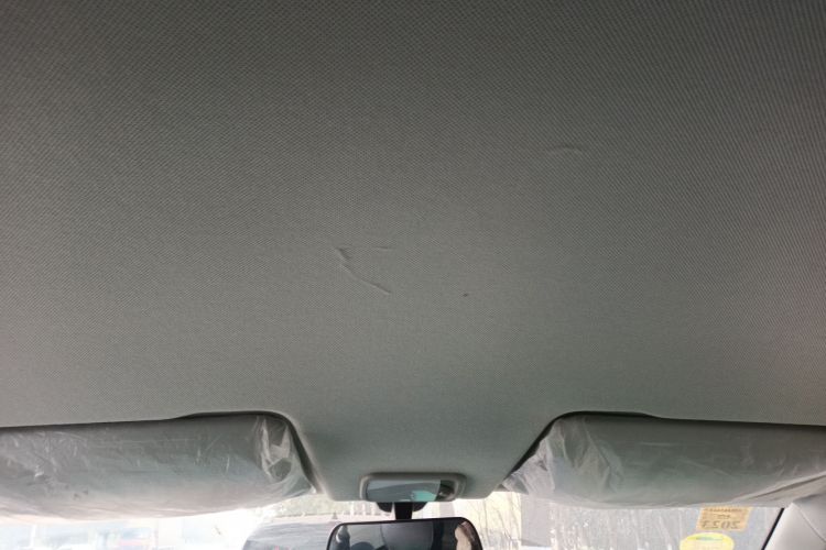 五菱汽车 五菱宏光 2019款 1.5L S基本型国VI LAR中控内饰22