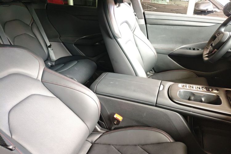 小米汽车 小米SU7 2024款 四驱超长续航高阶智驾Max版局部细节41