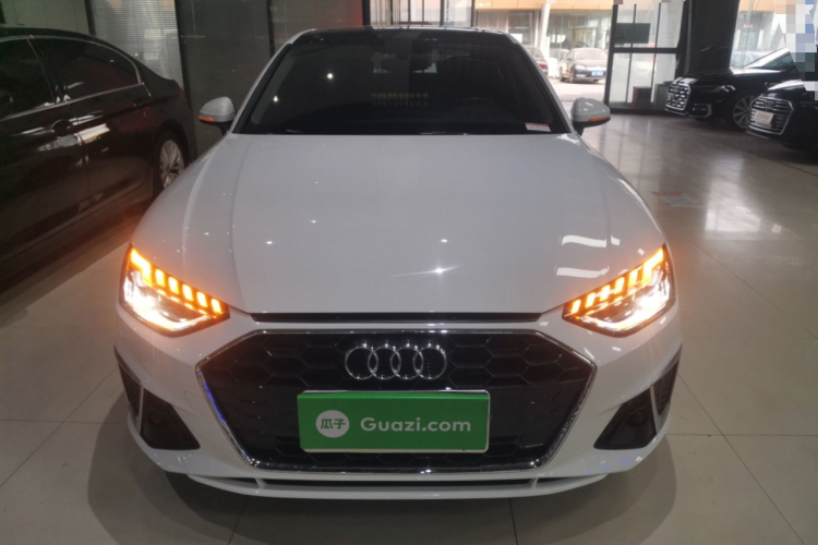奥迪A4L 2020款 40 TFSI 时尚动感型车身外观2