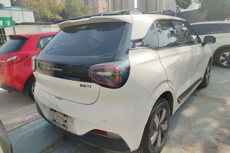 东风纳米 纳米01 2024款 330 Lite车身外观7