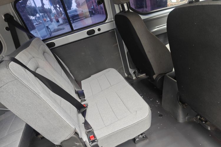 五菱汽车 五菱扬光 2024款 300KM 舒适型客车版 75kW中控内饰21