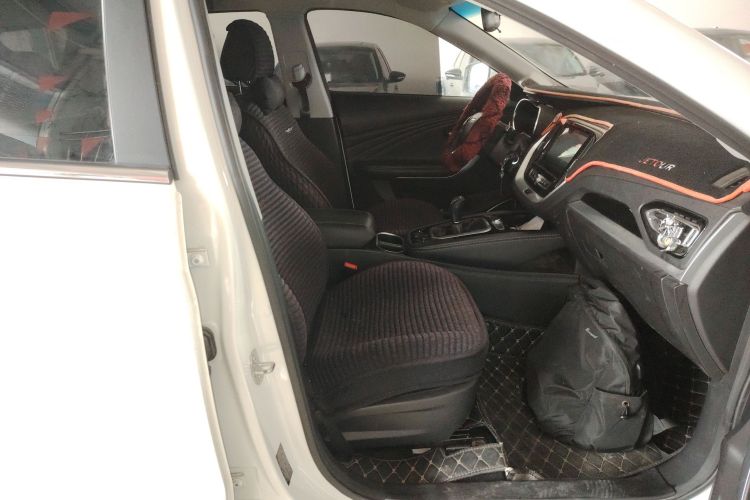 捷途X70 2018款 1.5T 手动畅行版中控内饰41