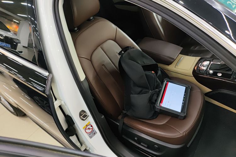 奥迪A6L 2014款 TFSI 标准型局部细节41