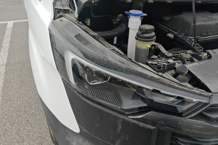 福特 全顺 2023款 2.0T汽油自动多功能商用车短轴低顶5/6座车身外观8