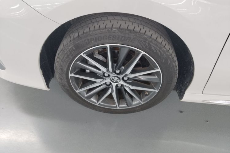 丰田 凯美瑞 2023款 2.5G 豪华版车身外观6007