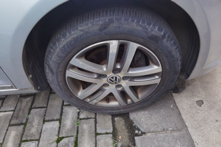 大众 途安 2011款 1.4T DSG智臻版5座车身外观6007