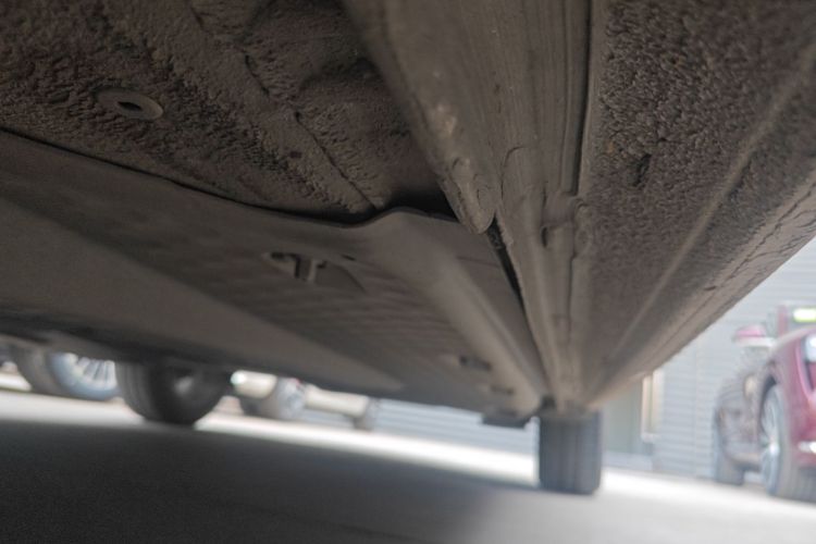 大众 Polo 2011款 1.6L 自动致酷版局部细节9004