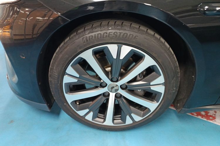 蔚来ET7 2022款 100kWh车身外观6007