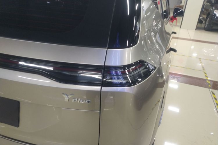 埃安 AION Y 2024款 Plus 510 智驾版车身外观9