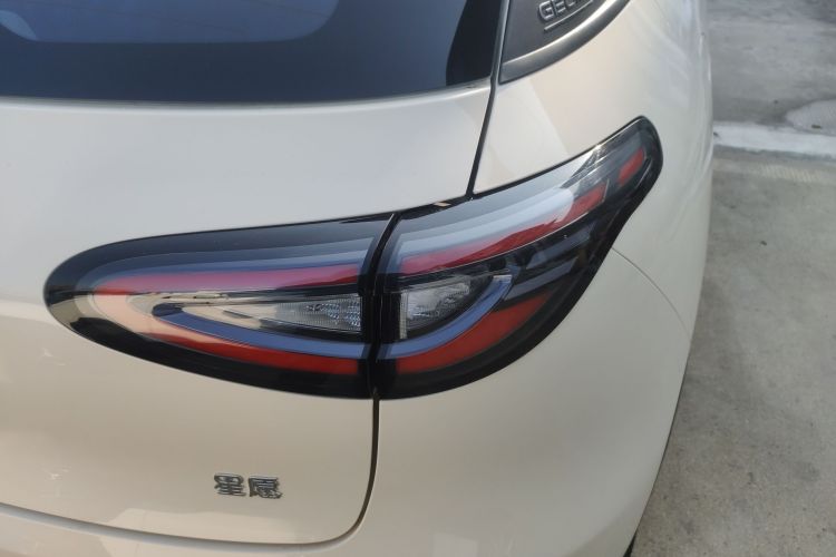 吉利银河 星愿 2025款 UP 410km 探索版车身外观9