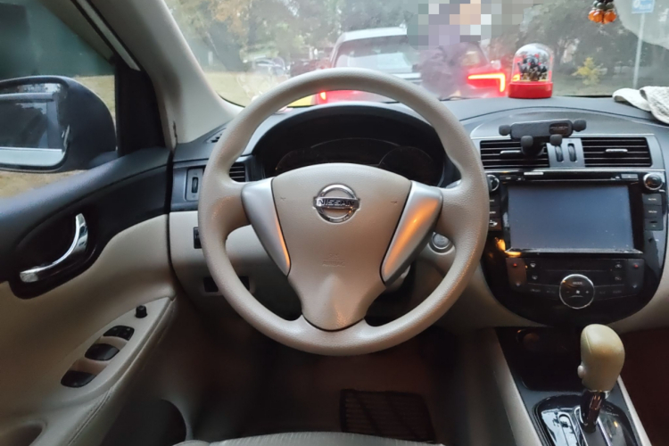 日产 骐达TIIDA 2011款 1.6L CVT智能型局部细节13