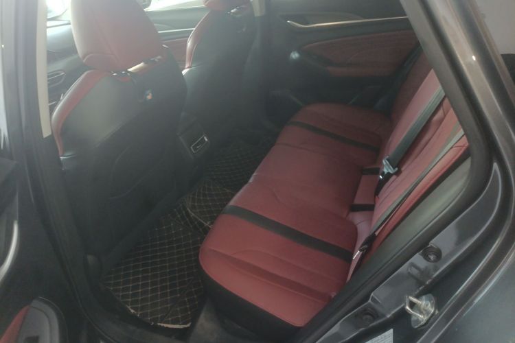 长安 逸动 2021款 PLUS 蓝鲸NE 1.4T GDI DCT旗舰型中控内饰21