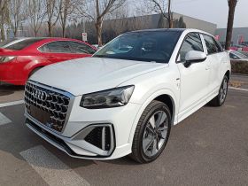 奥迪Q2L 2025款 35TFSI 时尚动感型