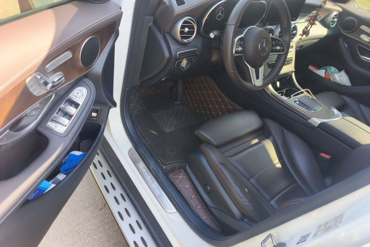 奔驰GLC 2020款 改款 GLC 300 L 4MATIC 动感型中控内饰20