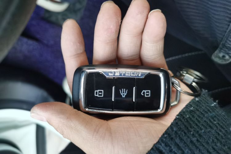 捷途X70M 2021款 1.5T DCT豪华伙伴型 5座中控内饰7001