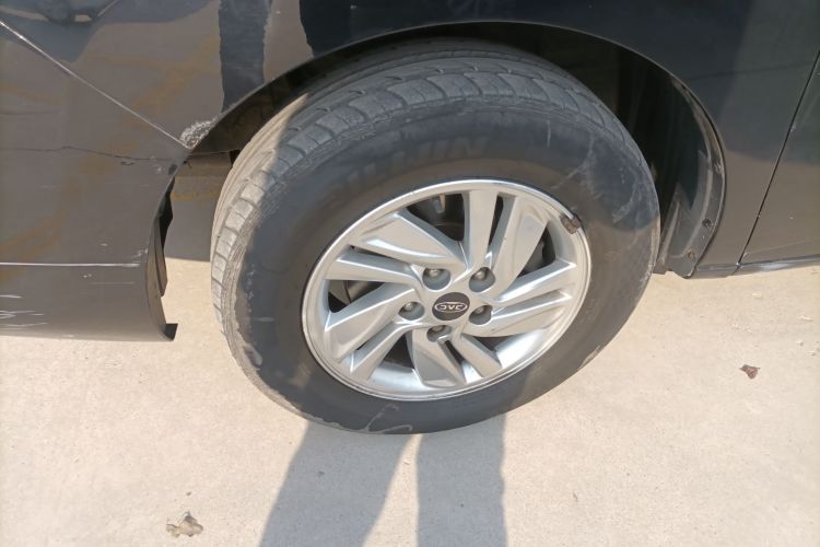 江淮瑞风 瑞风M4 2019款 商旅系列 2.0L 手动商务型 国VI车身外观6007