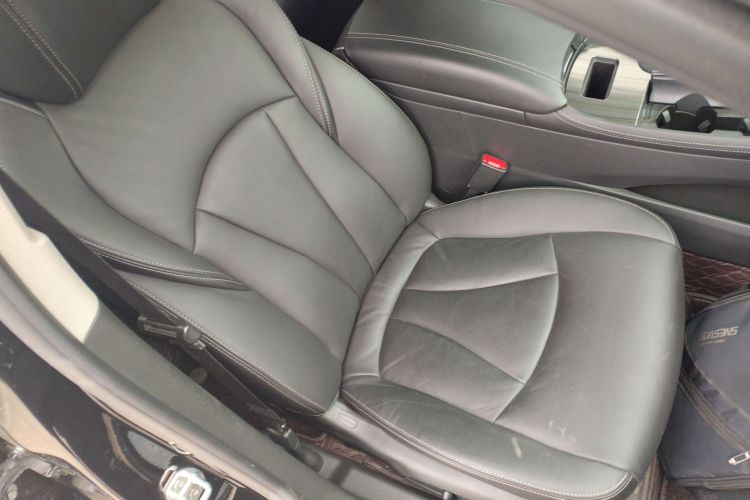 别克 君越 2022款 552T 豪华型局部细节41