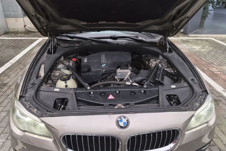 宝马5系 2017款 520Li 典雅型局部细节24